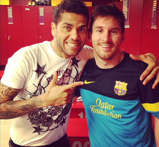 Water tank conduit assembly